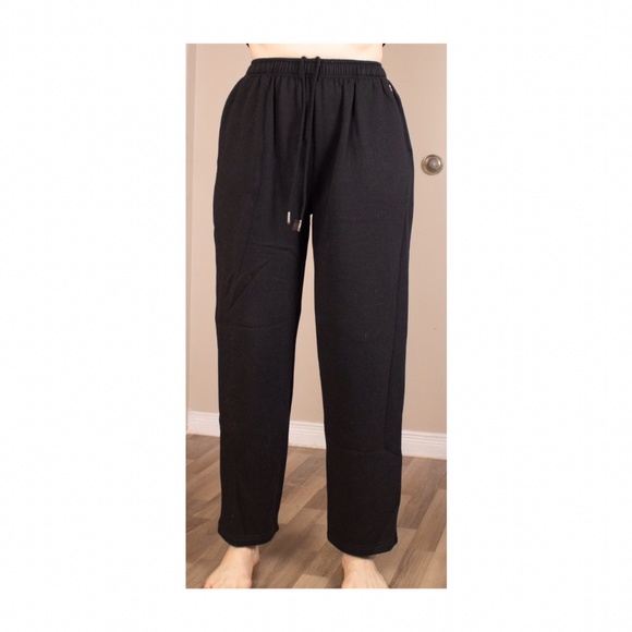 Comfy Black XL Champion Sweatpants - Picture 2 of 3